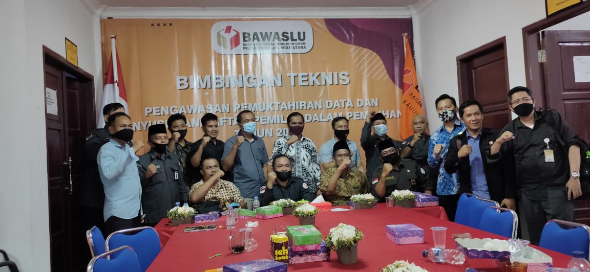 Tahapan Pemutahiran Data, Bawaslu Kaltara Melaksanakan Bimtek Pemutahiran data kepada Bawaslu Kabupaten/Kota Se-Kaltara