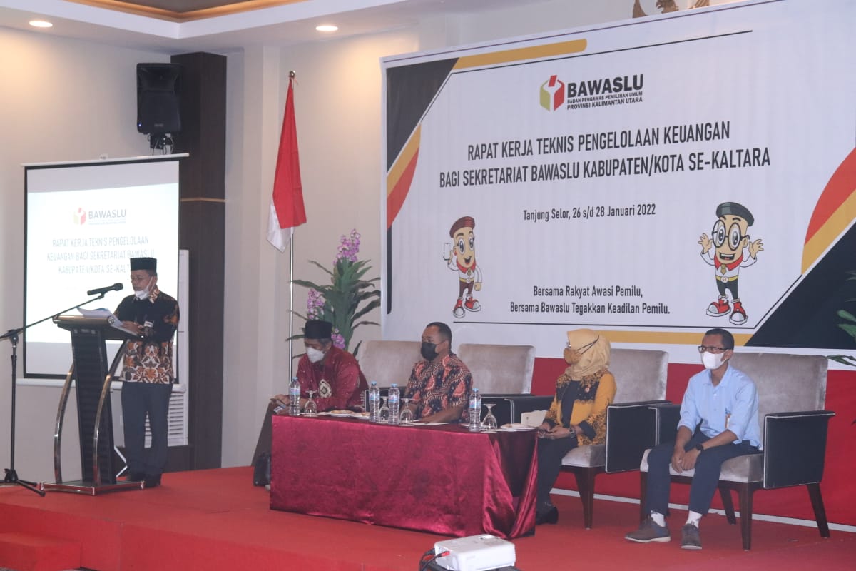 Perkuat Tim Pengelola Keuangan, Bawaslu kaltara Gelar Rakernis