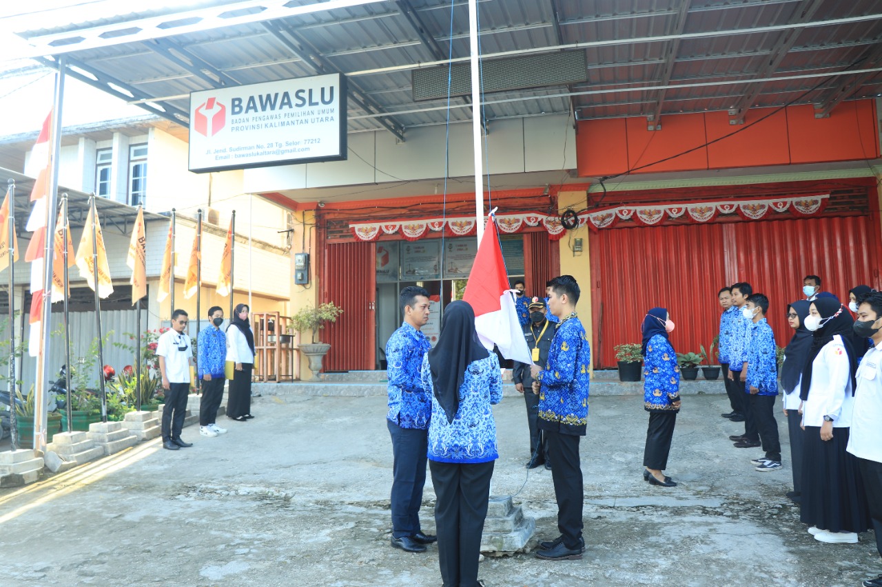 DENGAN SEMANGAT PARA PEJUANG, BAWASLU KALTARA SIAPKAN STRATEGI PENGAWASAN