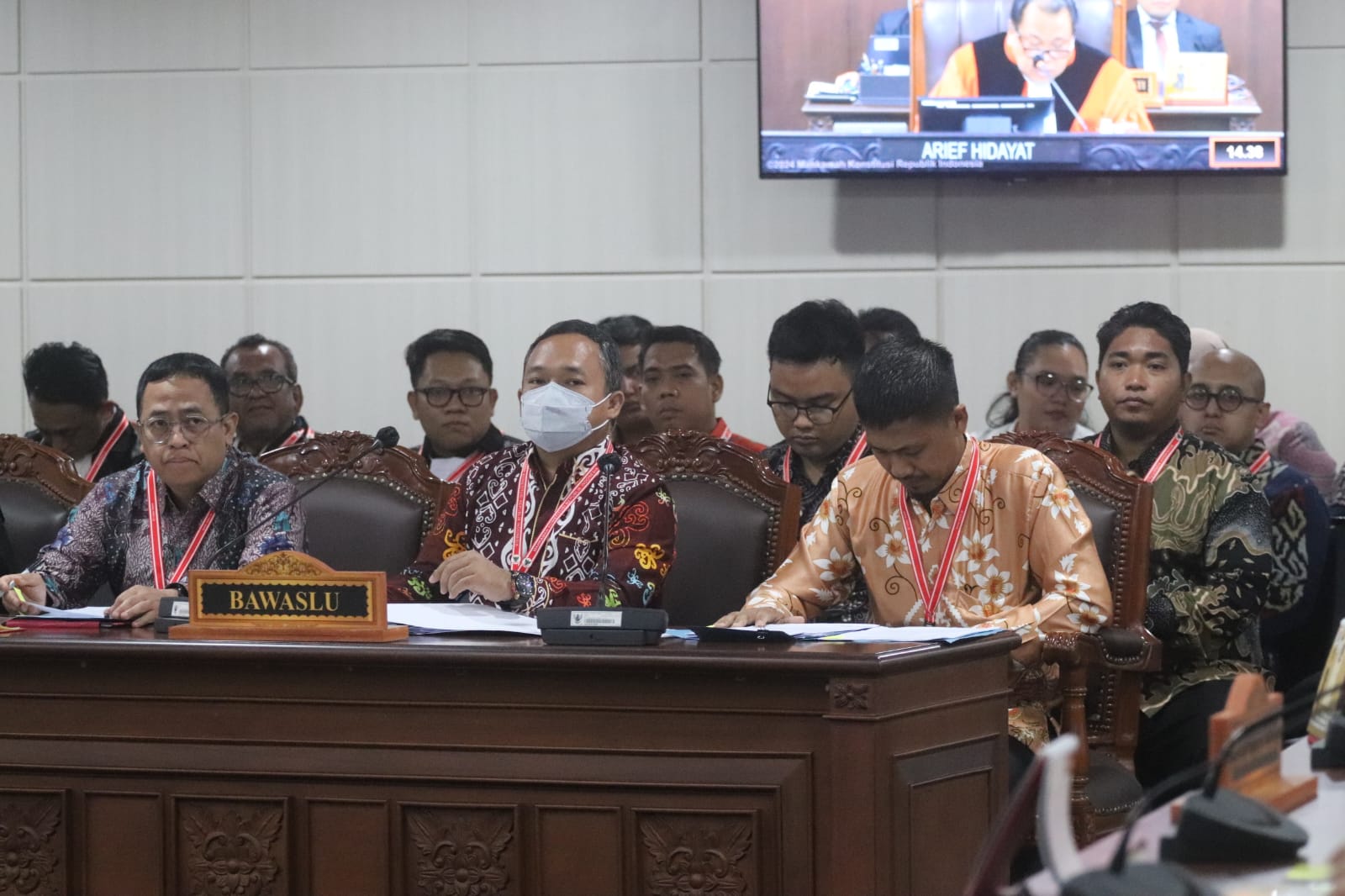 SIDANG PERKARA PHPU DI MK: BAWASLU KALTARA BERIKAN KETERANGAN PELANGGARAN ADMINISTRASI ANGGOTA LEGISLATIF 2024