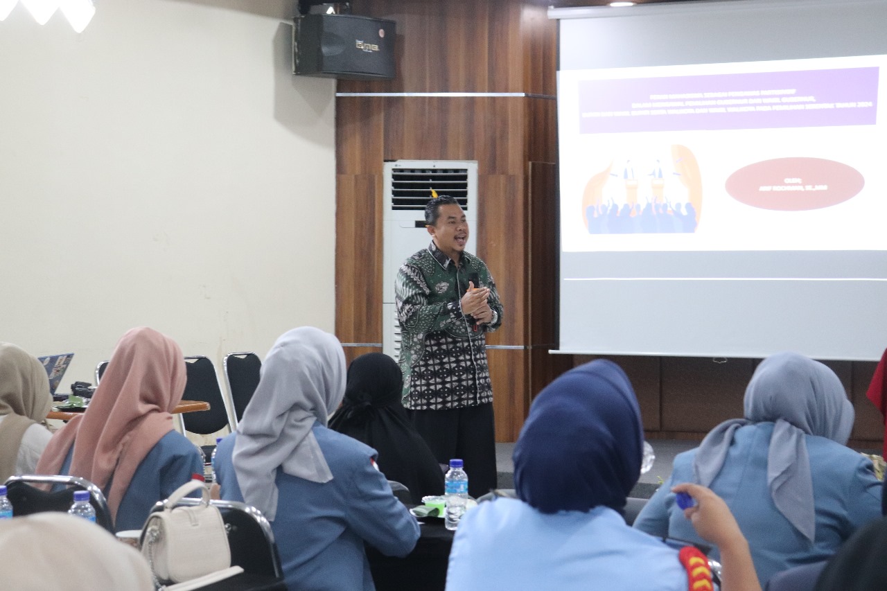 Ajak Gen Z Tangkal Hoaks, Bawaslu Kaltara dan Mafindo gelar Sekolah Kebangsaan