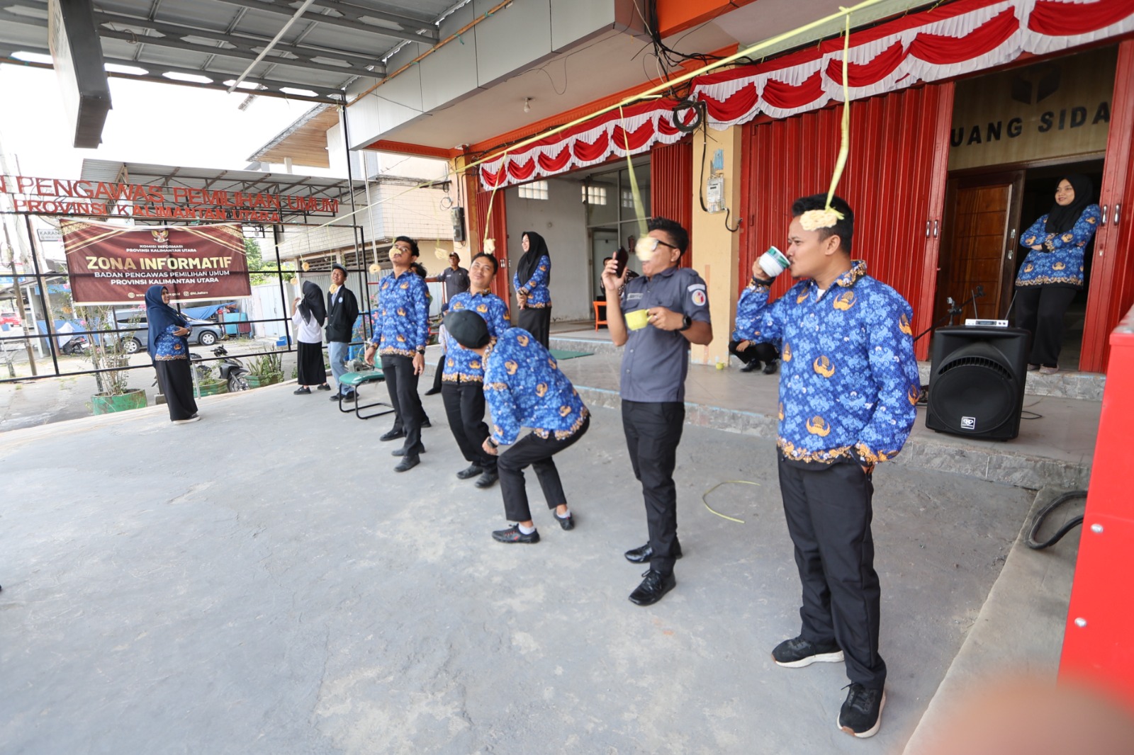 hut 81