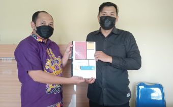 Wujudkan Keterbukaan Informasi Publik, Bawaslu Kaltara Serahkan Laporan ke KI