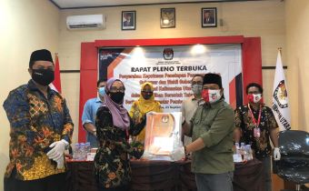 Bawaslu Kaltara Hadiri Penetapan Paslon Gubernur dan Wakil Gubernur Kaltara