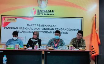 Sosialisasikan Panduan Nasional, Bawaslu Kaltara Laksanakan Rapat