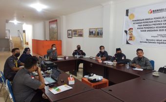 Jelaskan Tupoksi Sekretaris Majelis, Bawaslu Kaltara Paparkan Naskah Mediasi dan Adjudikasi Kepada Sekretaris