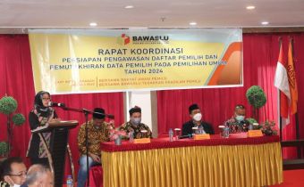 Perkuat Pengawasan Daftar Pemilih, Bawaslu Rakor Dengan Stakeholder